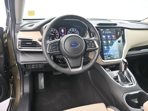 Used 2025 Subaru Outback Limited AWD/4WD image 19