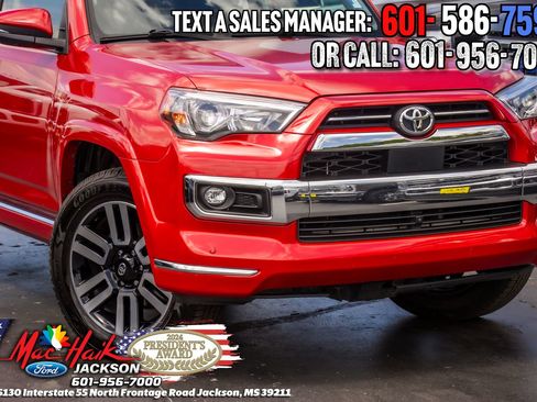 Used 2023 Toyota 4Runner Limited AWD/4WD image 3