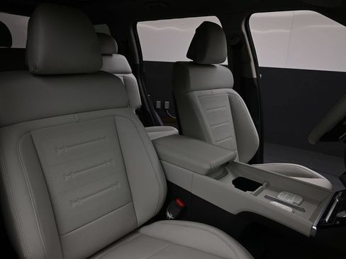 New 2026 Hyundai Santa Fe Limited AWD/4WD image 13