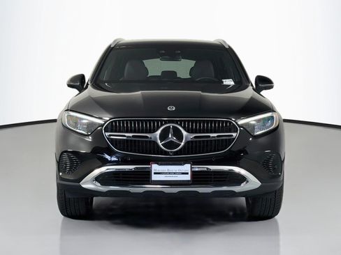 Used 2023 Mercedes-Benz GLC 300 image 3