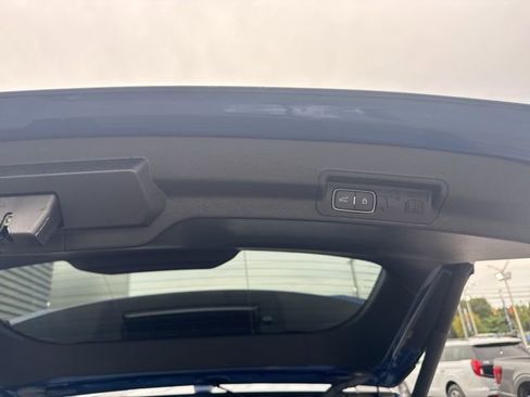 Certified 2023 Ford Explorer ST image 33