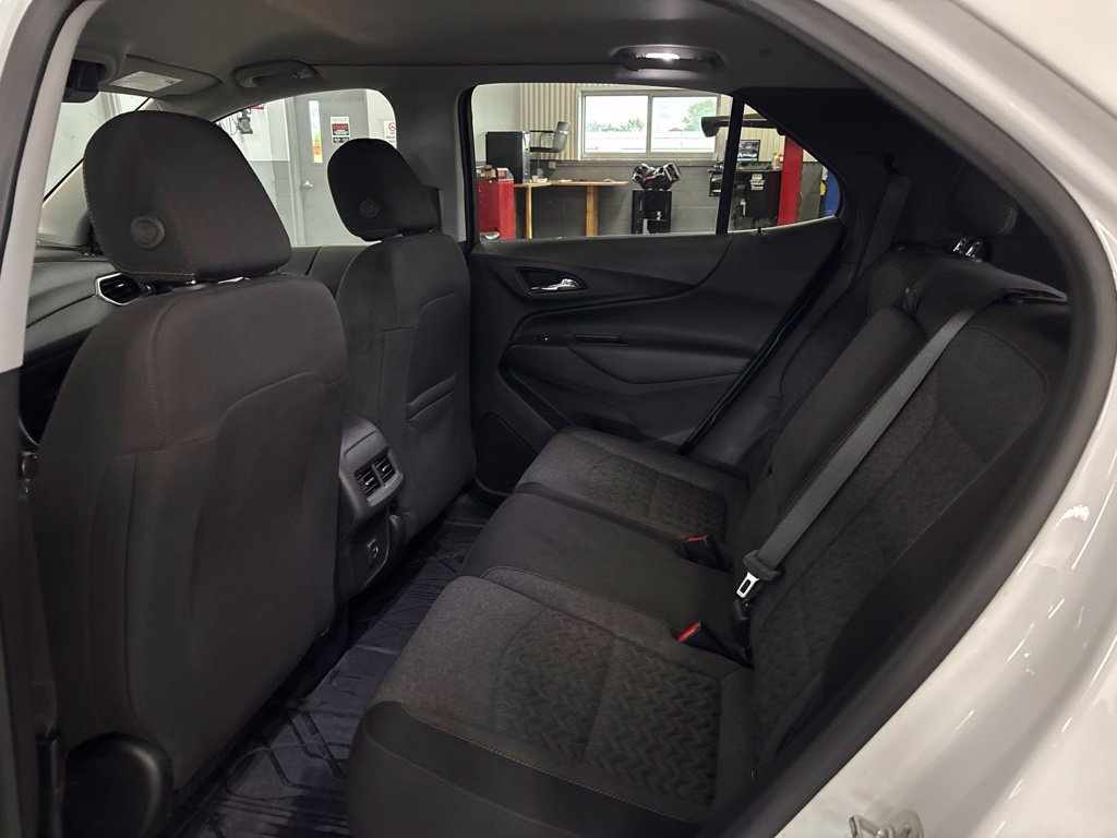Used 2024 Chevrolet Equinox LT w/ LPO, Floor Liner Package AWD/4WD image 13