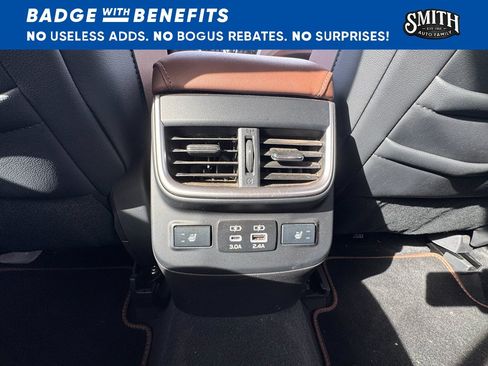 Used 2023 Subaru Outback Touring XT AWD/4WD image 17