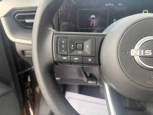Used 2025 Nissan Kicks S FWD image 17