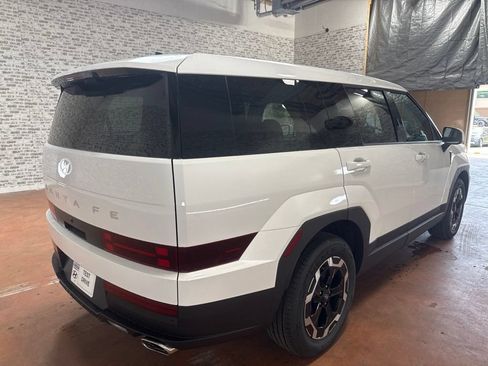 New 2027 Hyundai Santa Fe SE FWD image 7