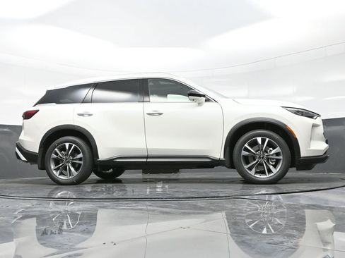 Used 2025 INFINITI QX60 Luxe w/ Cargo Package image 33