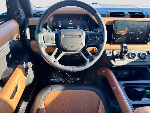 Used 2024 Land Rover Defender 110 X image 17