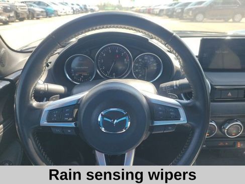 Used 2025 MAZDA MX-5 Miata RF Grand Touring RWD image 14