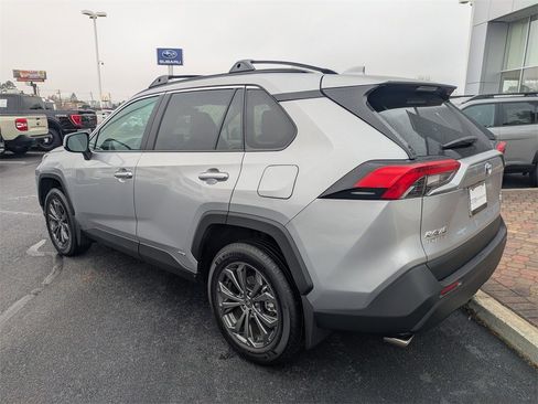 Used 2024 Toyota RAV4 XLE Premium w/ Weather Package image 7