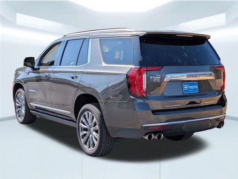 Used 2021 GMC Yukon Denali image 3