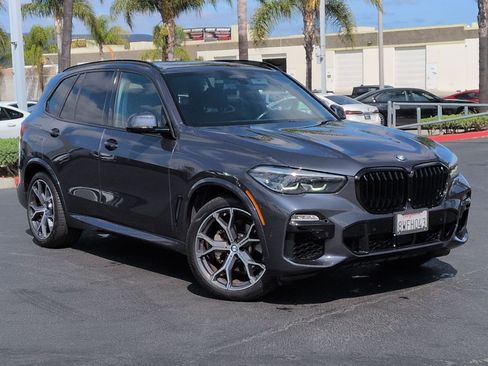 Used 2021 BMW X5 sDrive40i w/ M Sport Package RWD image 2