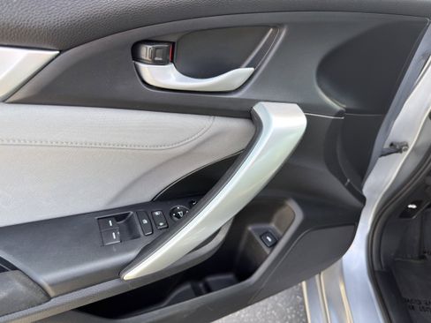 Used 2018 Honda Civic EX-T image 18
