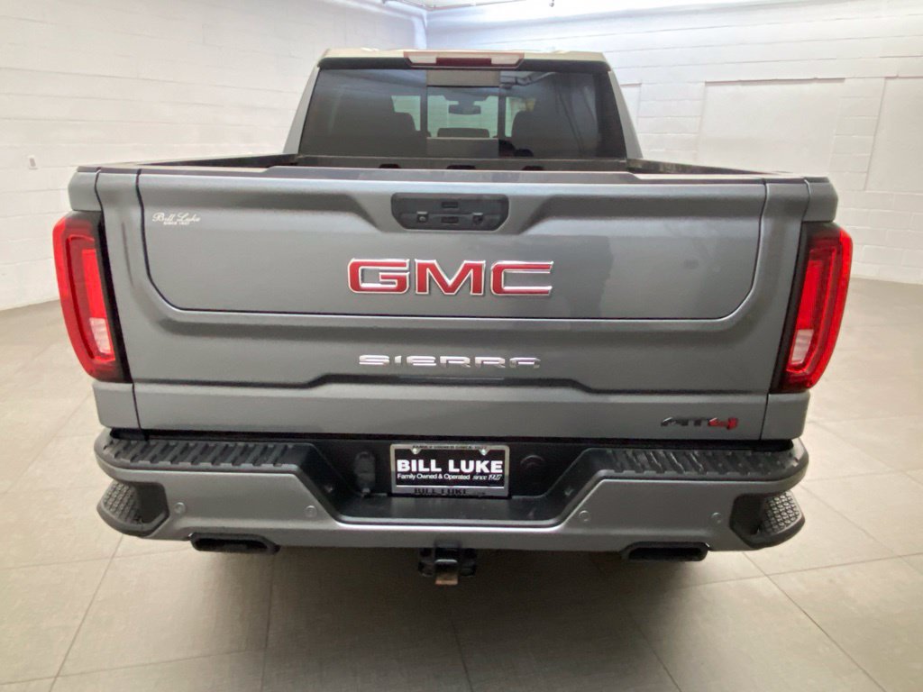 Used 2022 GMC Sierra 1500 AT4 w/ AT4 Premium Package AWD/4WD image 8
