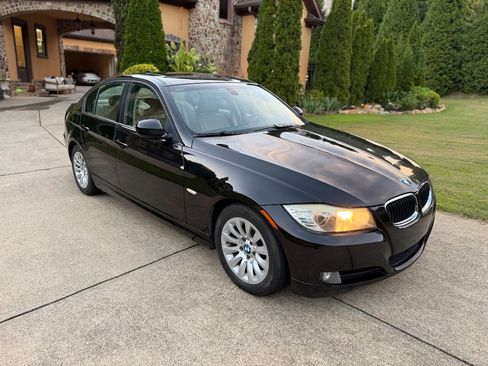 Used 2009 BMW 328i Sedan RWD image 4
