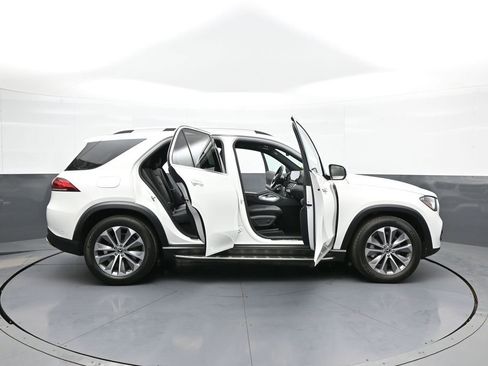 Used 2022 Mercedes-Benz GLE 350 4MATIC w/ Premium Package image 44