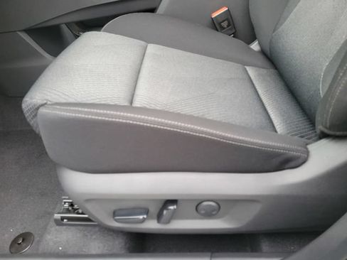 New 2026 Nissan Rogue SV AWD/4WD image 16
