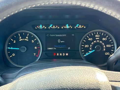 Used 2019 Ford F150 XLT w/ Equipment Group 302A Luxury AWD/4WD image 25