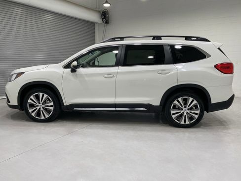 Used 2022 Subaru Ascent Limited image 5