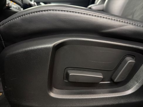 Used 2020 MAZDA CX-5 Touring image 12