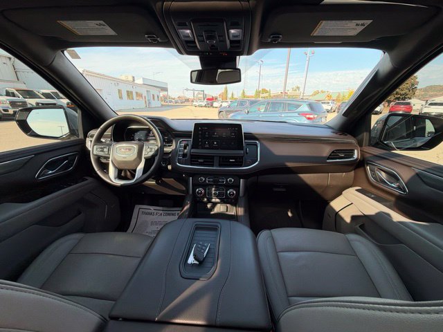 Used 2024 GMC Yukon XL SLT w/ SLT Premium Package AWD/4WD image 36