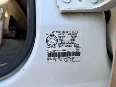 Used 1999 Ford F350 Lariat image 23