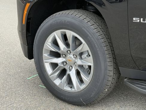 New 2026 Chevrolet Suburban Premier w/ Sun And Tow Package image 37