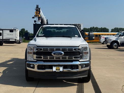 New 2026 Ford F550 4x4 Regular Cab Super Duty image 2