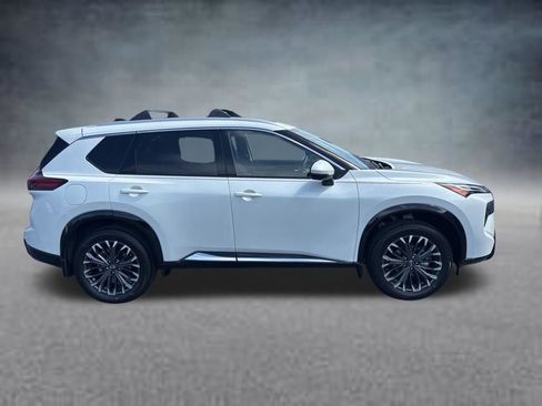 Used 2026 Nissan Rogue Platinum AWD/4WD image 4