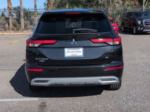 Used 2024 Mitsubishi Outlander SE image 7