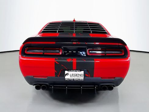 Used 2019 Dodge Challenger SRT Hellcat Redeye RWD image 5