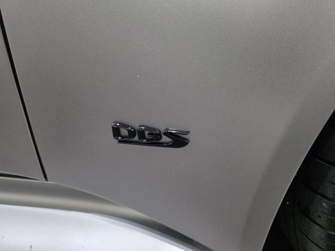 Used 2023 Aston Martin DBS Superleggera Volante RWD image 28