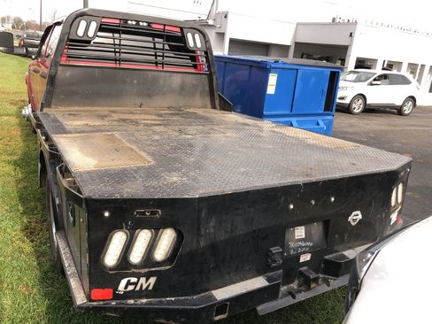 Used 2021 RAM 3500 Tradesman w/ Chrome Appearance Group image 9