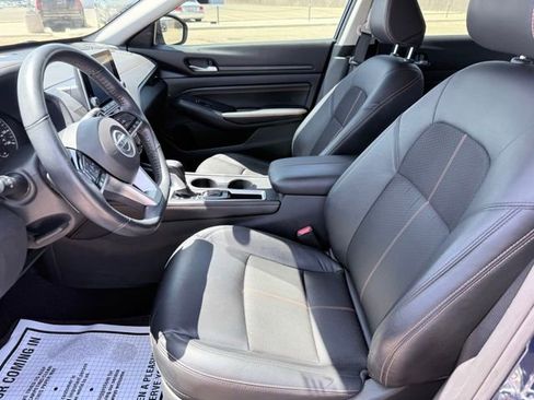 Certified 2021 Nissan Altima 2.5 SR FWD image 15