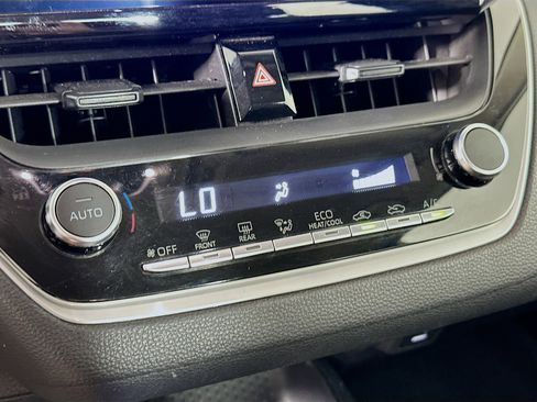 Used 2024 Toyota Corolla LE image 22