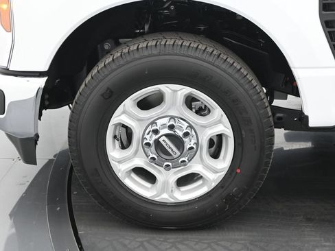 New 2026 Ford F350 XLT RWD image 22