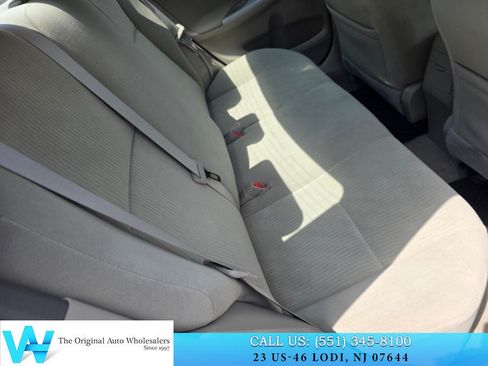 Used 2010 Toyota Corolla LE FWD image 18
