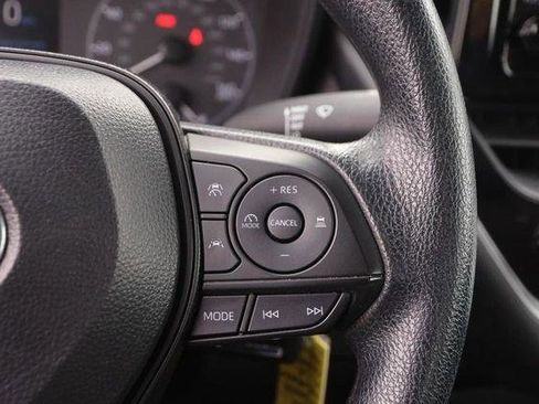 Used 2024 Toyota Corolla LE image 12
