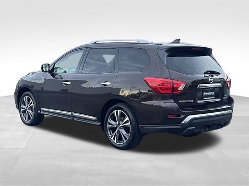 Used 2019 Nissan Pathfinder Platinum image 8