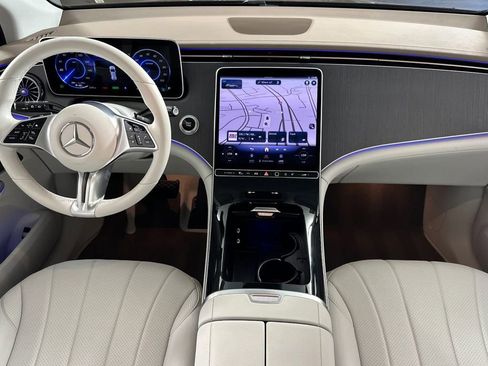 Certified 2026 Mercedes-Benz EQE 320+ SUV image 17