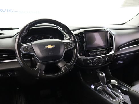 Used 2019 Chevrolet Traverse RS image 16