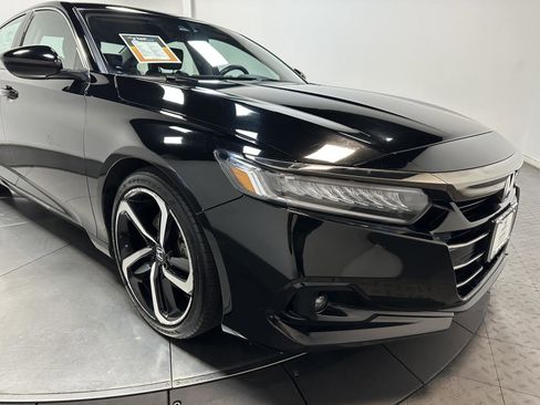 Certified 2022 Honda Accord Sport Special Edition image 3