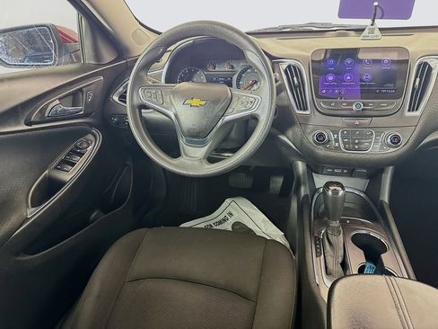Used 2019 Chevrolet Malibu LT FWD image 26