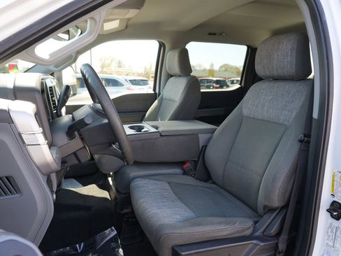 Used 2023 Ford F250 XLT AWD/4WD image 12