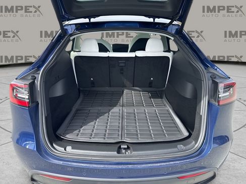 Used 2022 Tesla Model Y Performance image 32