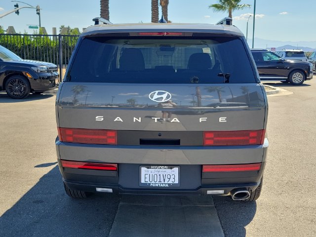 Used 2026 Hyundai Santa Fe SEL FWD image 32