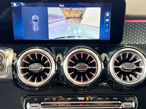 Certified 2025 Mercedes-Benz GLB 250 image 14