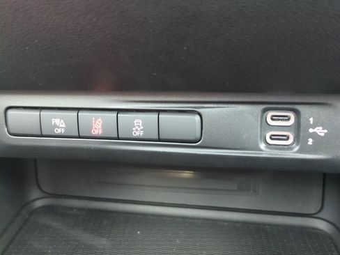 Used 2025 Dodge Charger R/T w/ Quick Order Package 25M R/T image 21