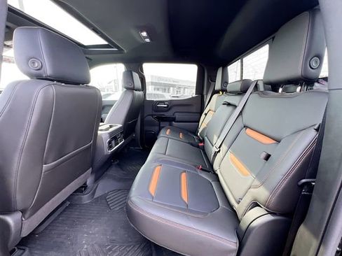 Used 2020 GMC Sierra 1500 AT4 w/ AT4 Premium Package image 17
