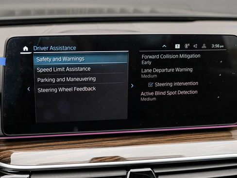 Used 2023 BMW M550i xDrive w/ Executive Package AWD/4WD image 41