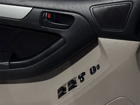 Used 2007 Toyota 4Runner SR5 image 21